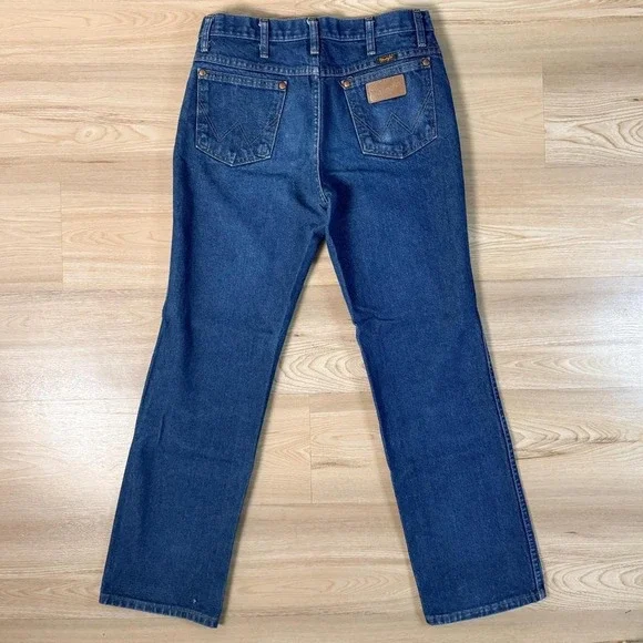 Vintage Wrangler 936PWD Men's Jeans 32x30 | Medium Wash Straight Leg Denim - Picture 4 of 5